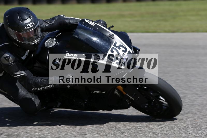 /Archiv-2024/56 10.08.2024 Plüss Moto Sport ADR/Freies Fahren/925